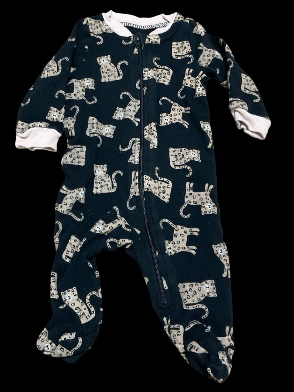 👣 10/$25 - Black/Tan Leopard Print Sleeper